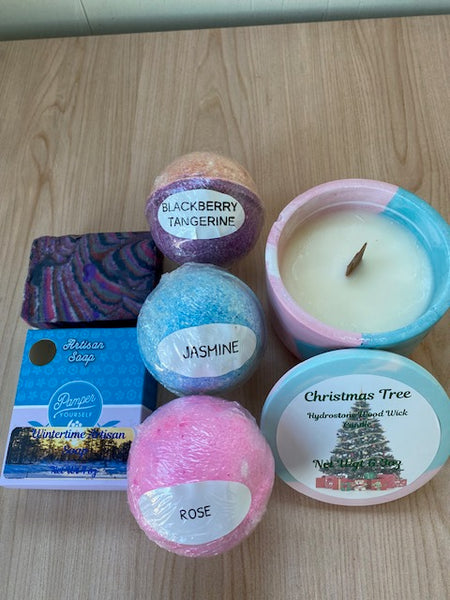 Winter Holiday Bath and Body Gift Set